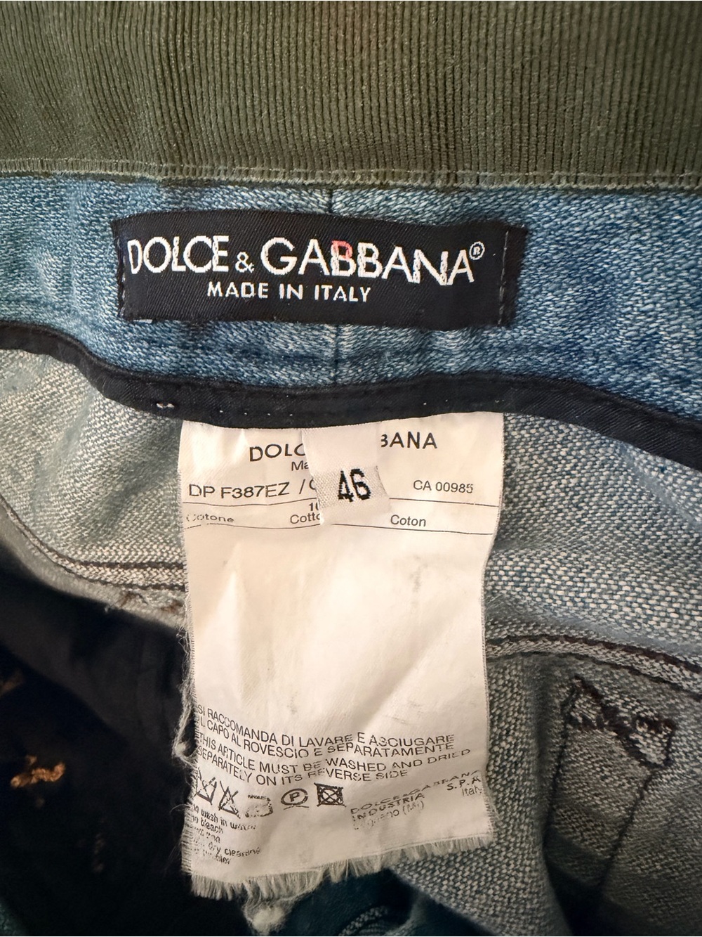 Dolce & Gabbana Light Blue distressed Jeans. - Picture 6 of 6